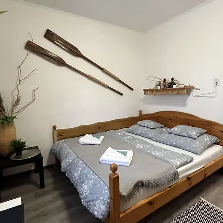 Amur Vendeghaz Vakantiehuis Gárdony
