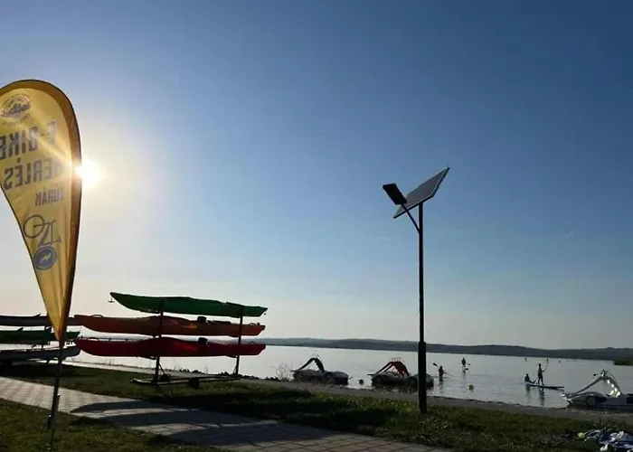 Amur Vendeghaz Holiday home *